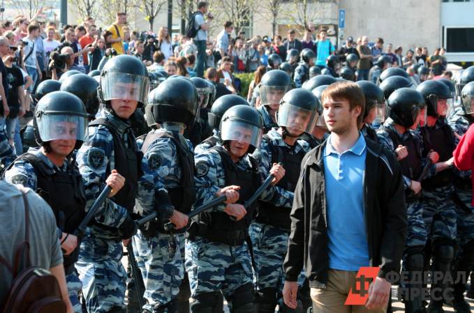 Свердловчане возмутились агитацией несовершеннолетних к участию в митингах Навального