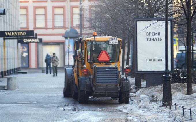 В Екатеринбурге уборочную технику подготовили к борьбе со снегом