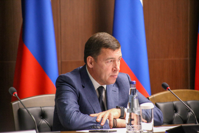 Евгений Куйвашев поручил усилить меры безопасности на майские праздники в Свердловской области