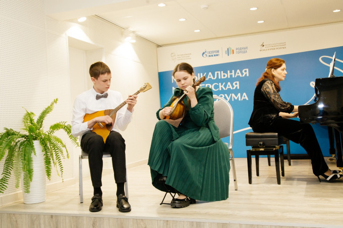 На Ямале стартовал масштабный образовательный проект «Музыкальная мастерская Юрия Розума»