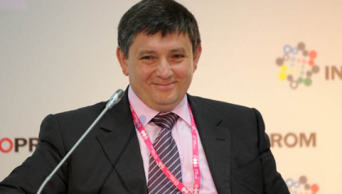 Виктор Кокшаров
