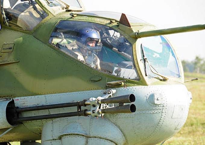 Вертолет разбился во время полета над восточными районами Сирии