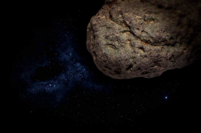 Астероид размером с пирамиду Хеопса приближается к Земле