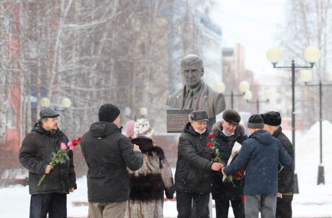 Митинг в память о Владимире Петухове