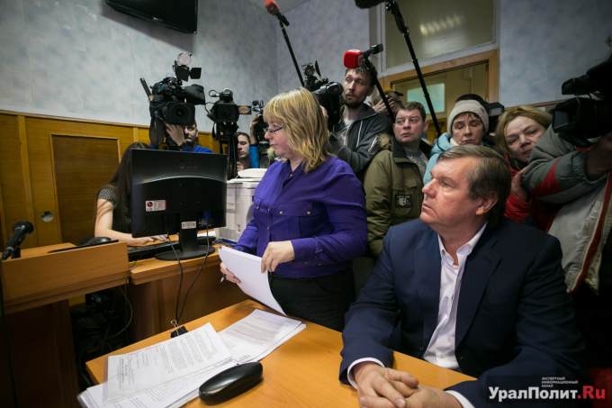 Бард Новиков хочет засудить силовиков за обвинение по делу «Бухты Квинс»