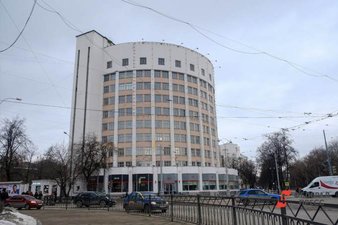 Компания, которая сносит здание ПРОМЭКТа, планирует восстановить гостиницу «Исеть»