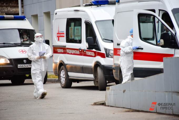 Свердловские власти не передали больнице Нижнего Тагила обещанные машины «скорой»