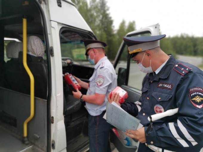 В Свердловской области выявили сотни неисправных автобусов