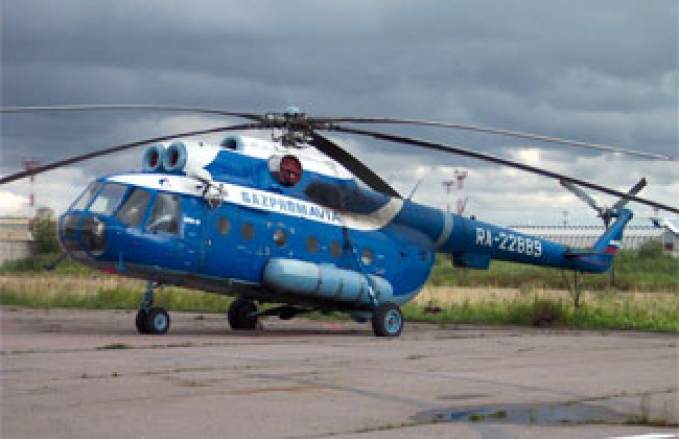 Вертолет Ми-8 авиакомпании «Газпром авиа» вернулся в аэропорт вылета из-за технической неполадки