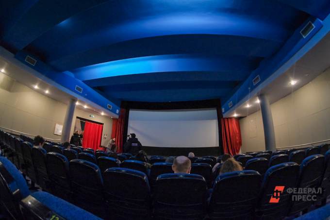 В Салехарде представители кинотеатра заявили о соблюдении коронавирусных ограничений