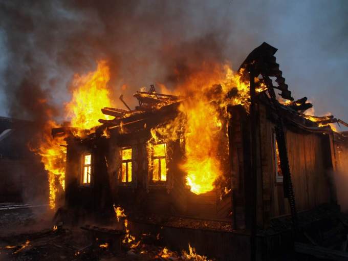 Пожар В Новогоднюю Ночь Пожар В Новогоднюю Ночь