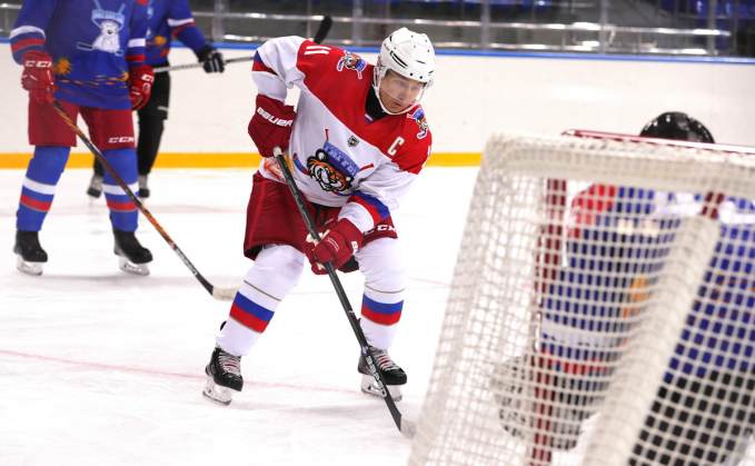 ​Несмотря на разрешение на проведение массовых мероприятий, на Южном Урале отменили кубок губернатора по хоккею