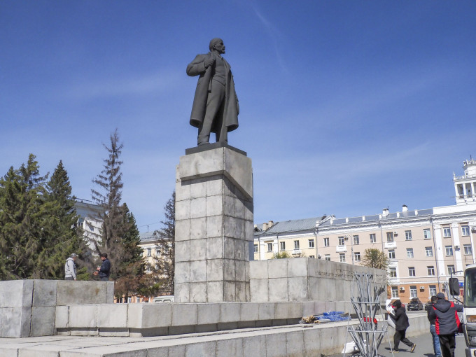 Антон Науменко поручил навести порядок на улицах Кургана