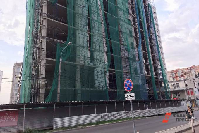 Суд запретил УГМК сносить недострой в центре Екатеринбурга