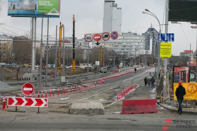 Высокинский распорядился начать второй этап реконструкции Макаровского моста