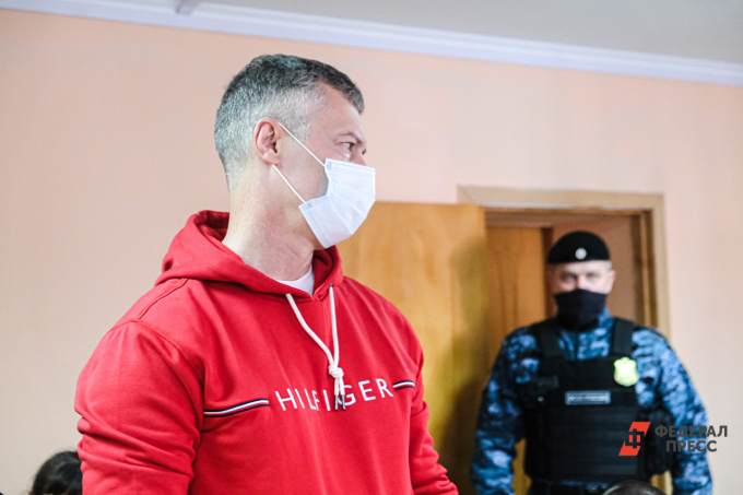 Суд в Екатеринбурге назначил Евгению Ройзману еще 9 суток ареста