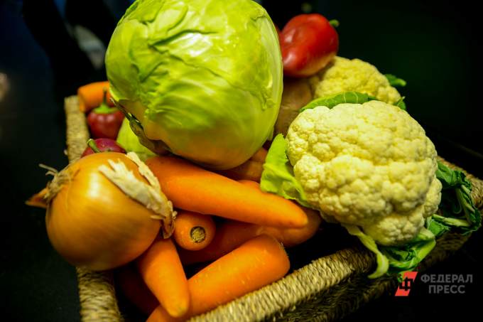 В селе Красноселькуп бизнесмены подняли цены на овощи и фрукты в 2,5 раза