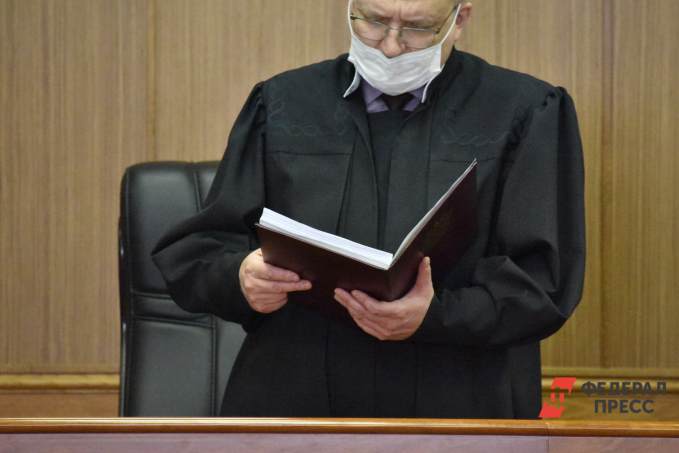 Суд признал виновным замдиректора филиала ФГБУ «Центр лабораторного анализа и технических измерений по УрФО» по ЯНАО