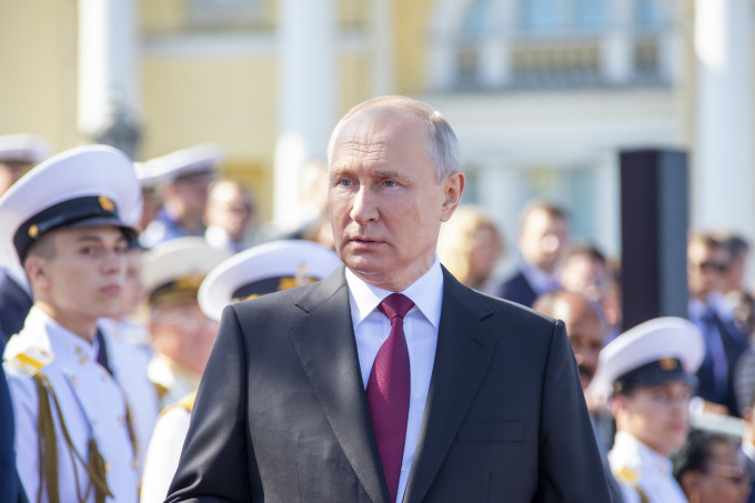 Путин поручил рассмотреть вопрос строительства Северо-Сибирской железнодорожной магистрали