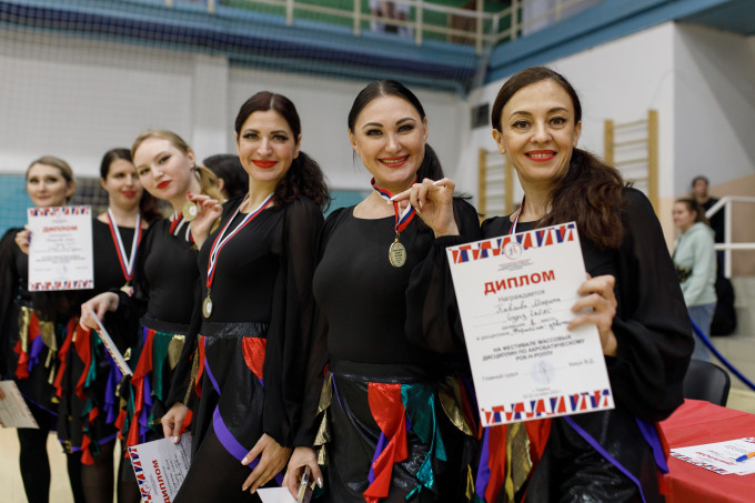 Тюменская команда «Роснефти» победила в Фестивале массовых дисциплин по акробатическому рок-н-роллу