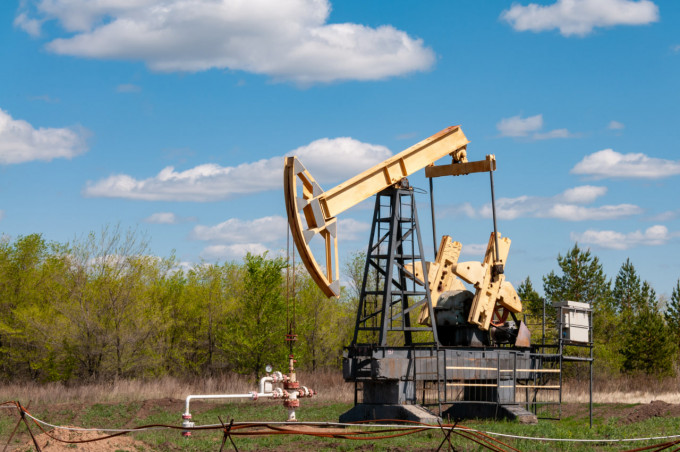 В Югре сократились объемы добычи нефти и полезных ископаемых