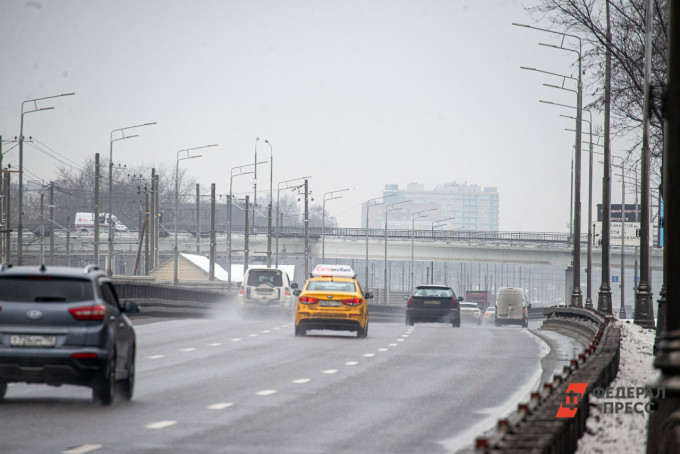 В Тюменской области на дорогах ввели режим повышенной готовности из-за морозов