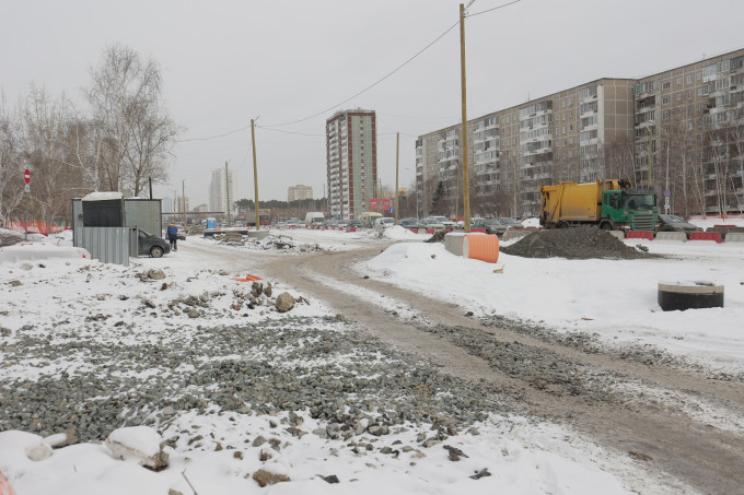 Власти Екатеринбурга пообещали провести сезон ремонтов дорог без пробок
