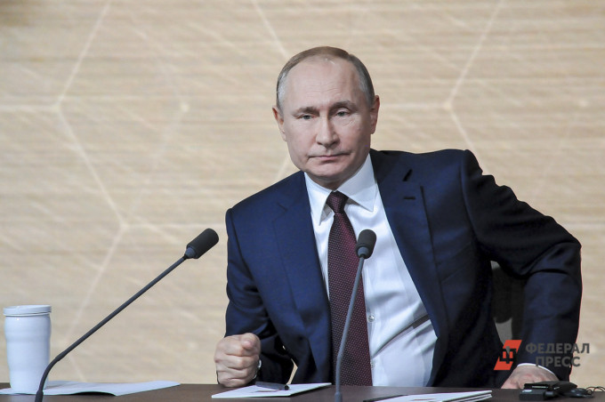 Путин лидирует на выборах по итогам обработки 99% протоколов