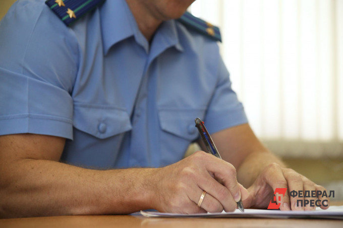 В Березовском более 200 работников не получали зарплату с июня