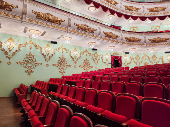 В Тюменской области упростили покупку билетов в театры и музеи льготным категориям граждан