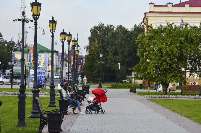 В отдаленных районах Екатеринбурга установили освещение