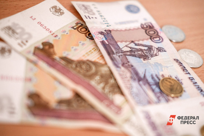 Челябинскстат: средняя зарплата в регионе выросла до 55,8 тысяч рублей