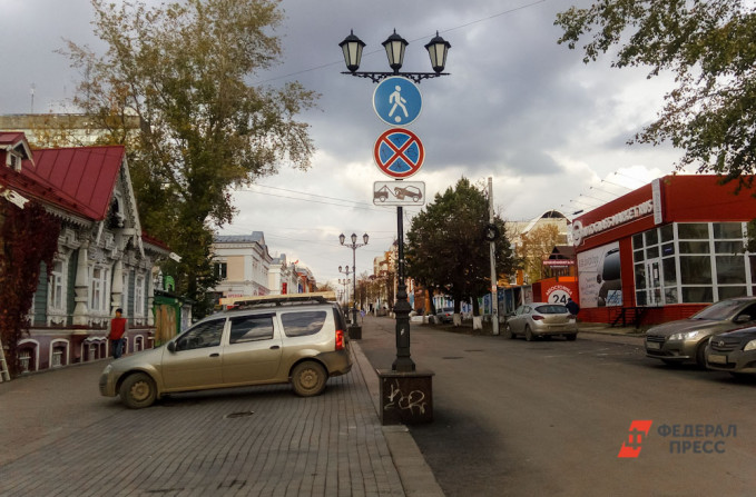 В Челябинске рядом с Кировкой обновили пешеходную зону на Карла Маркса