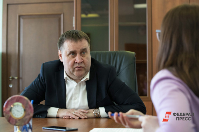 Главный нарколог Свердловской области выступил за полный запрет вейпов