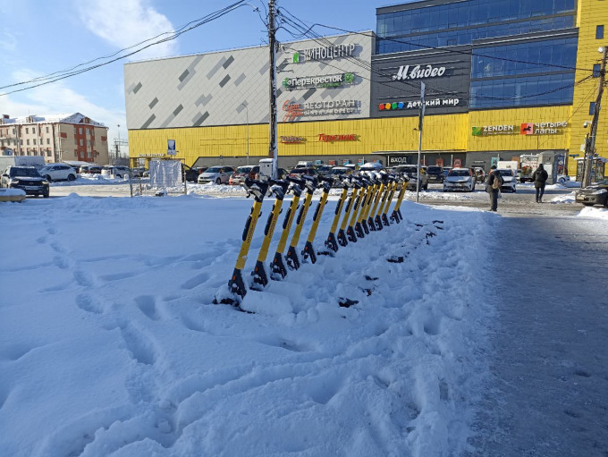Названы сроки завершения сезона электросамокатов в Екатеринбурге