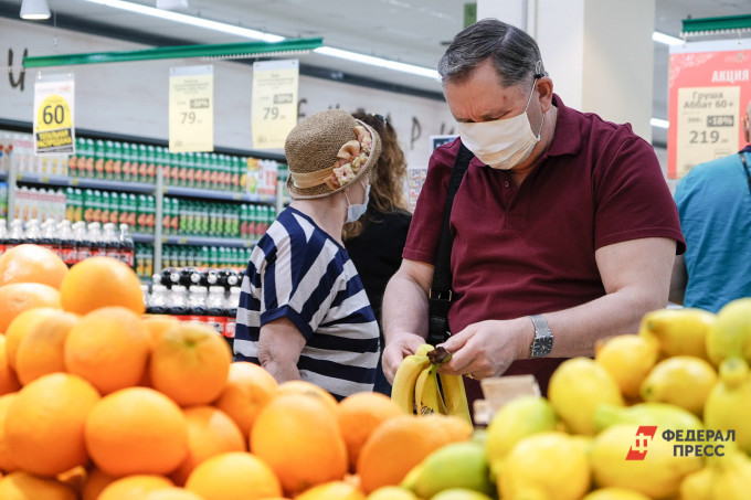 Росстат: в октябре цена на бананы поднялась до 143 рублей
