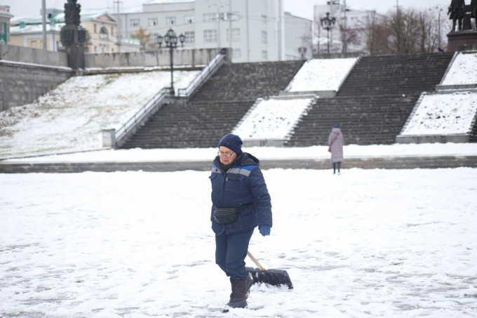 В Свердловской области за ночь выпало 8 сантиметров снега