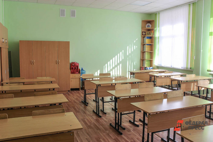 Полпред президента РФ Якушев оценил выполнение нацпроекта "Образование" в УрФО