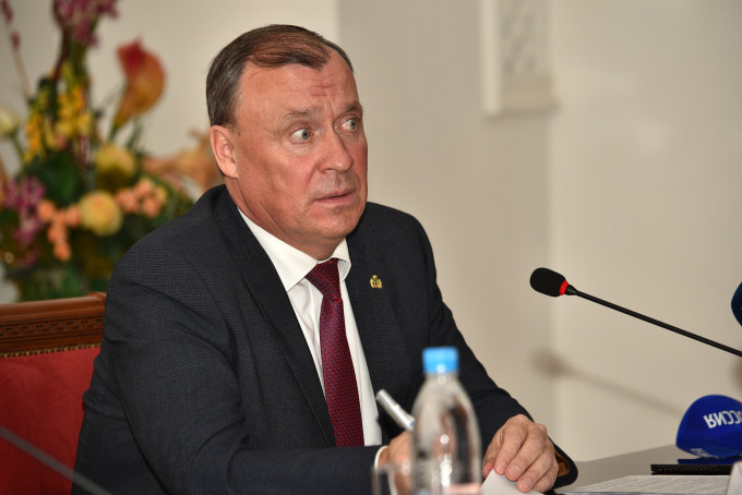 «Выделим на нужды СНТ 13 млн рублей»: глава Екатеринбурга Орлов рассказал о поддержке садоводов