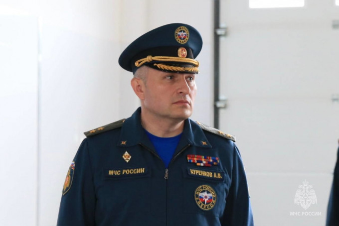 Екатеринбург посетит глава МЧС Куренков