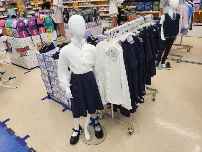 Аналитики рассказали, во сколько челябинцам обойдется подготовка к школе