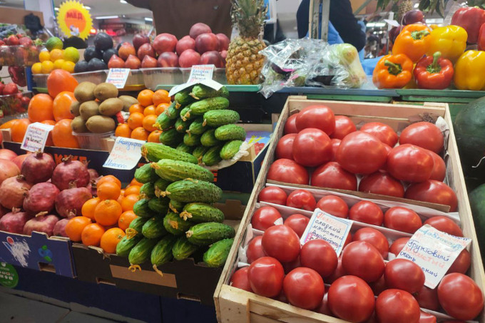 В Свердловской области подорожали огурцы и помидоры, но подешевел картофель