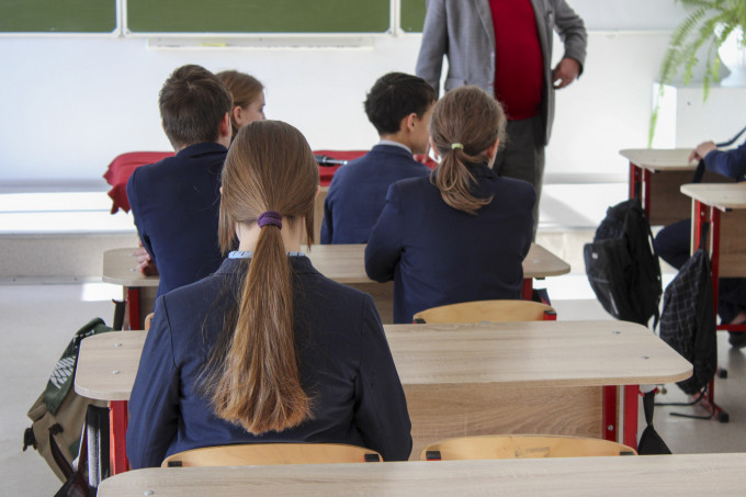 Депутат Госдумы от Челябинской области предложила доплачивать учителям за каждого «лишнего» ученика