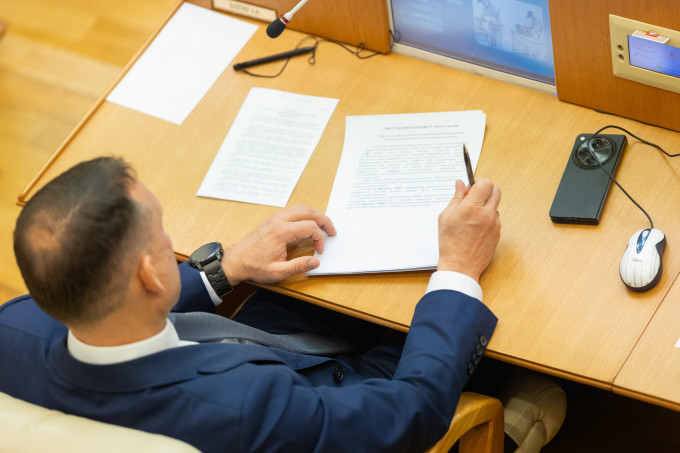 В Свердловской области депутаты одобрили кандидатуру нового детского омбудсмена