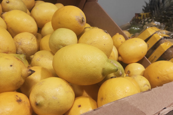 В Екатеринбург поступили зараженные турецкие лимоны