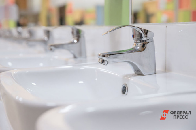 Жители Коркино остались без водоснабжения