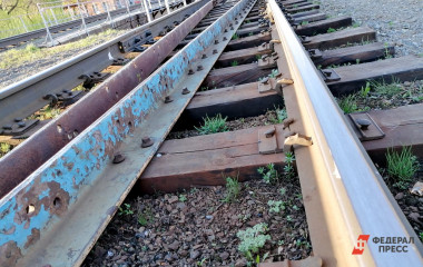 В Свердловской области произошел крупный пожар на железной дороге