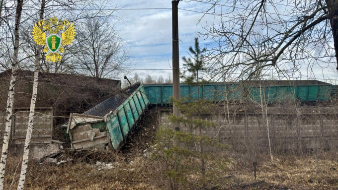 В Челябинске 19 вагонов сошли с рельсов: прокуратура начала проверку