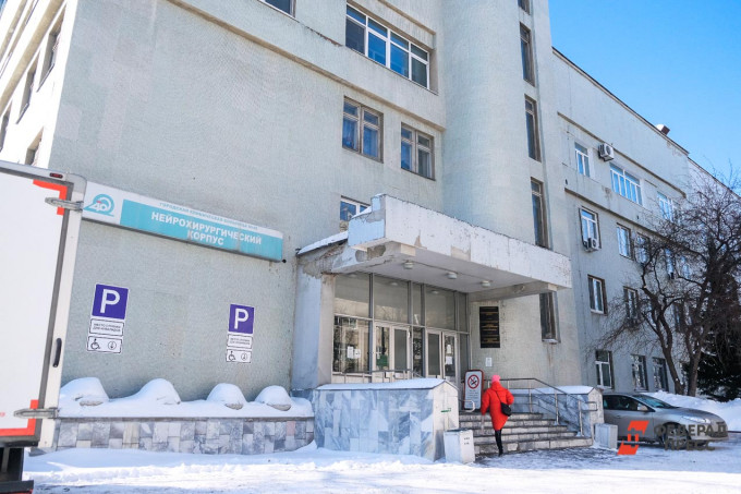 В Екатеринбурге ушел в отставку главврач ГКБ №40