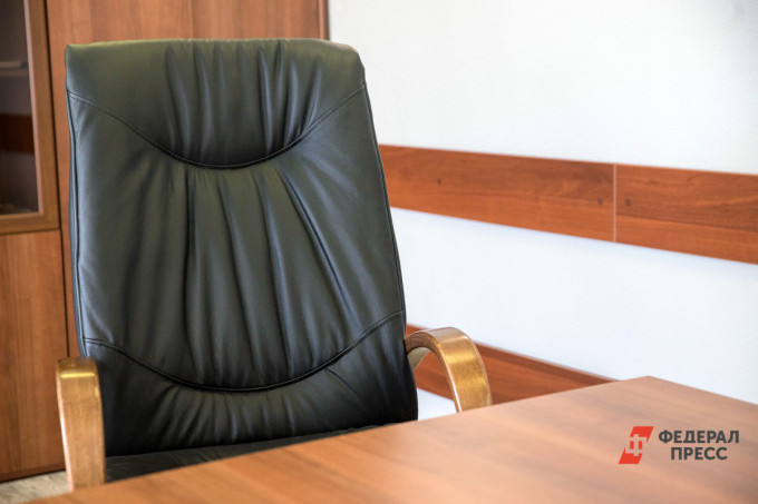 В Челябинской области уходит в отставку первый замминистра ЖКХ